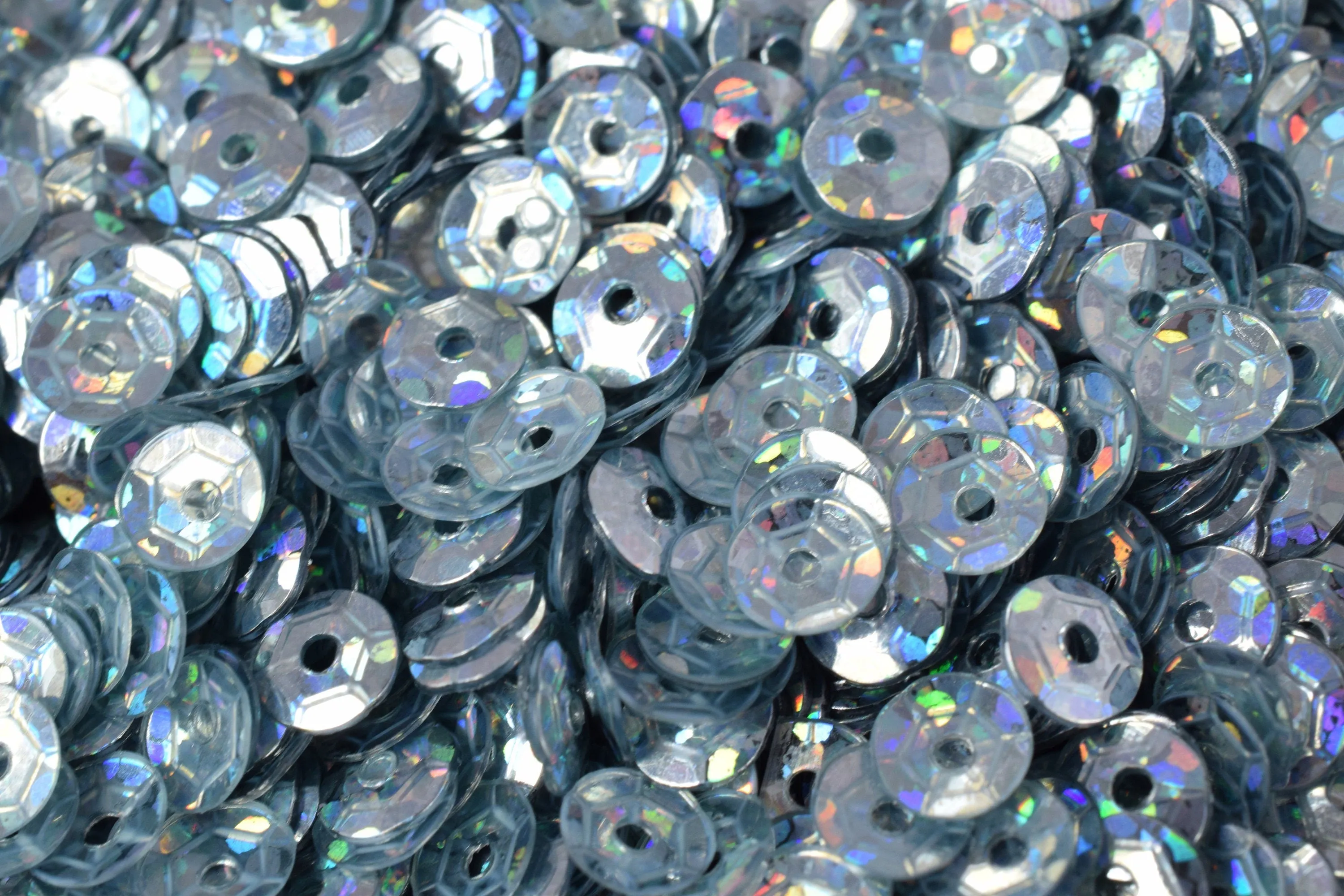 3/4/6mm Blue Silver Cup Glossy Iridescent Round Sequins/Loose Paillettes Sequin,Decorations,garland,applique,trimssewing,theater,costume