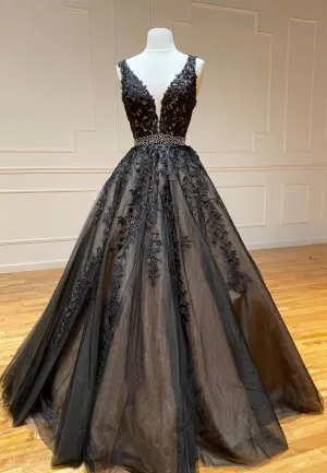 Black V-Neck Lace Long Prom Dresses A-Line Evening Dresses