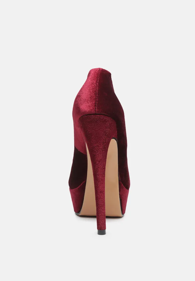 BRIELLE Peep Toe Stiletto Sandals In Burgundy