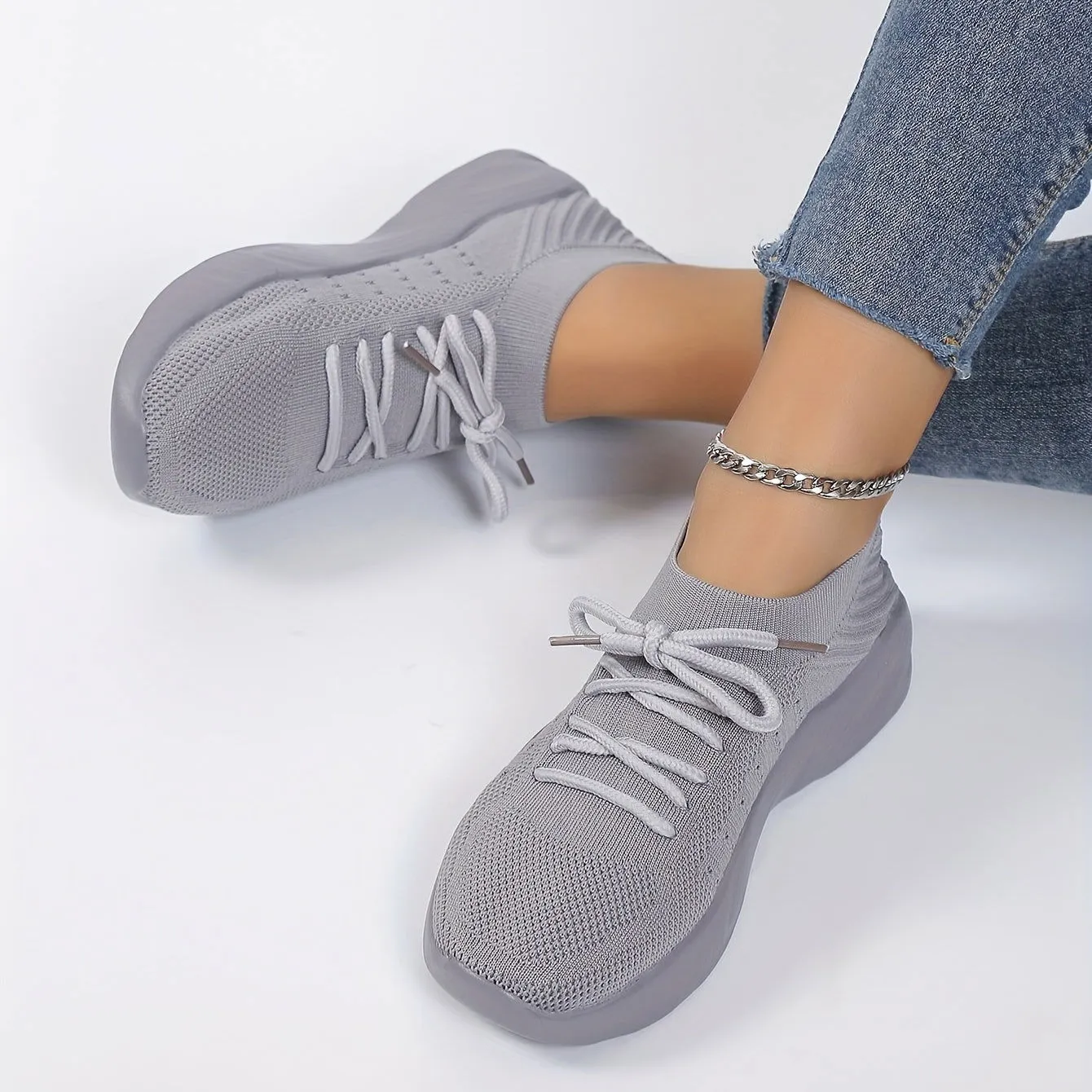 Lightweight Comfortable Breathable Knit Sneakers