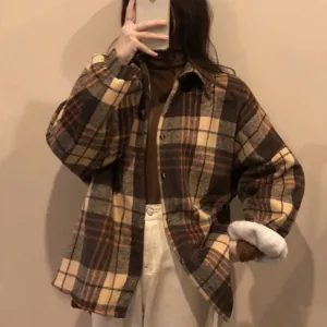 Thick Women Shirts Winter Warm Long Sleeve Vintage Plaid Female Button Up Coffee Ladies Coats Korean Casual Tops