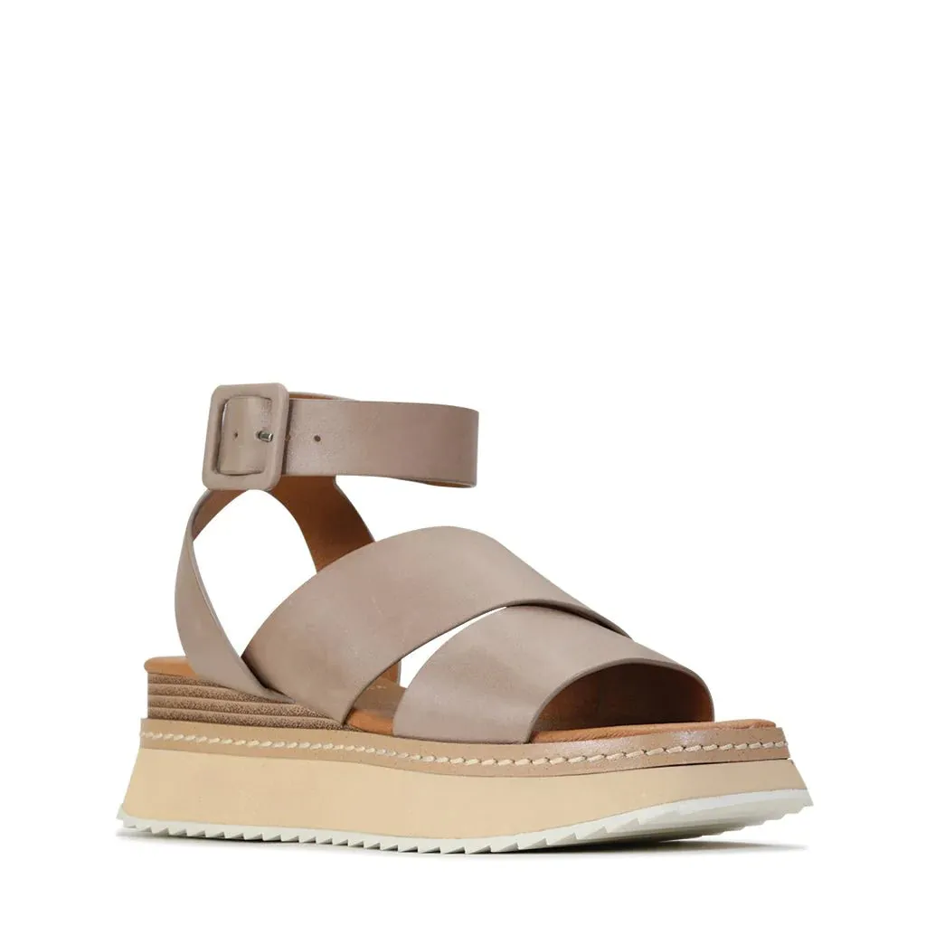 Tonality Wedge in Taupe